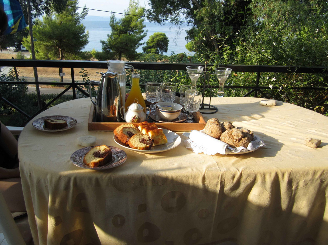 Iraklis Studios