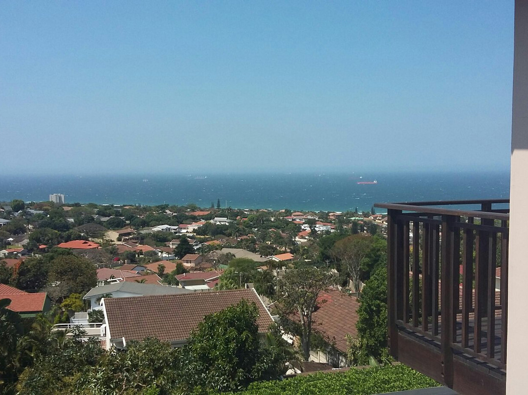 Blue Dolphin Ridge Guest House主图