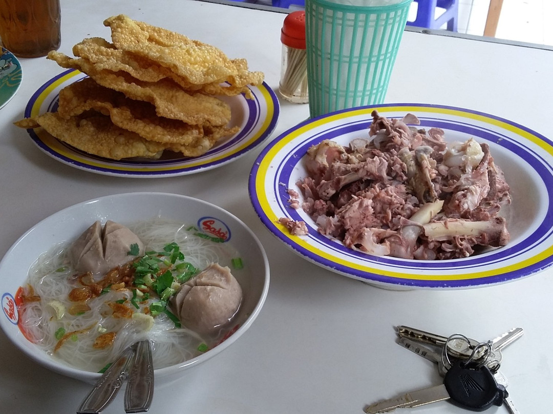 Curug餐馆和美食-Bakso Bandi