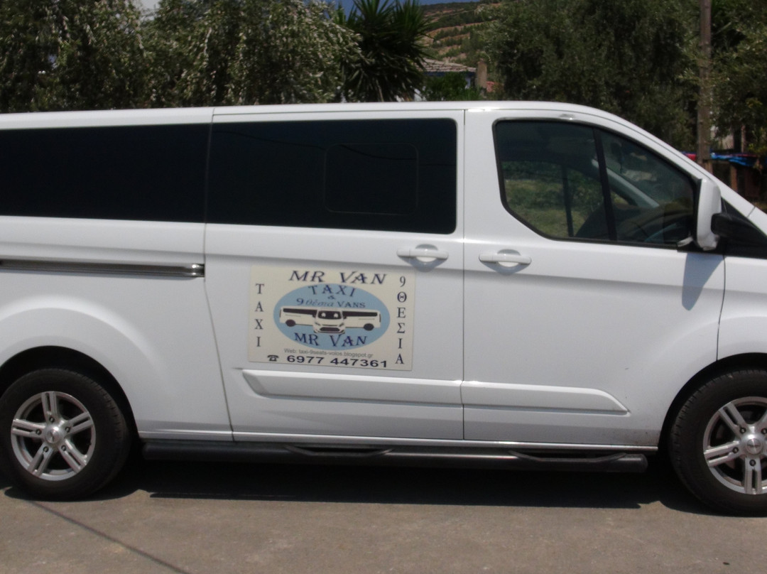 Mr Van 9seats Vans-沃洛斯必去景点