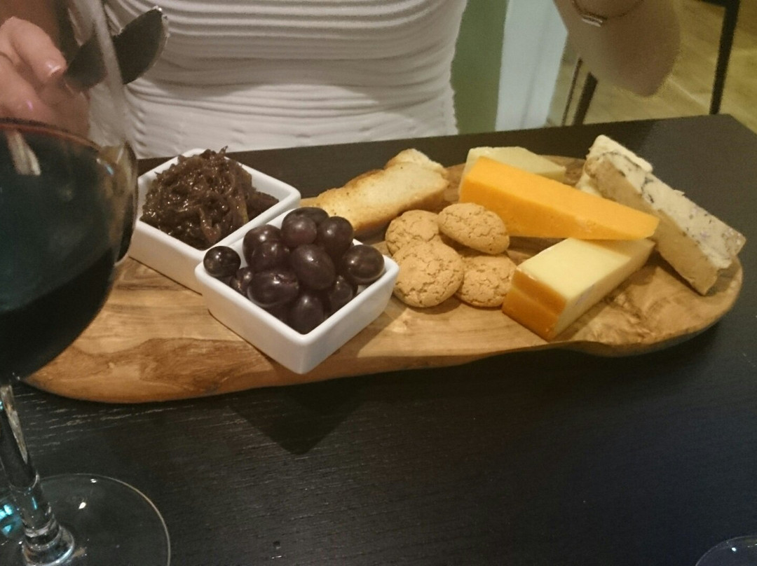 Aqua Restaurant Bar and Grill