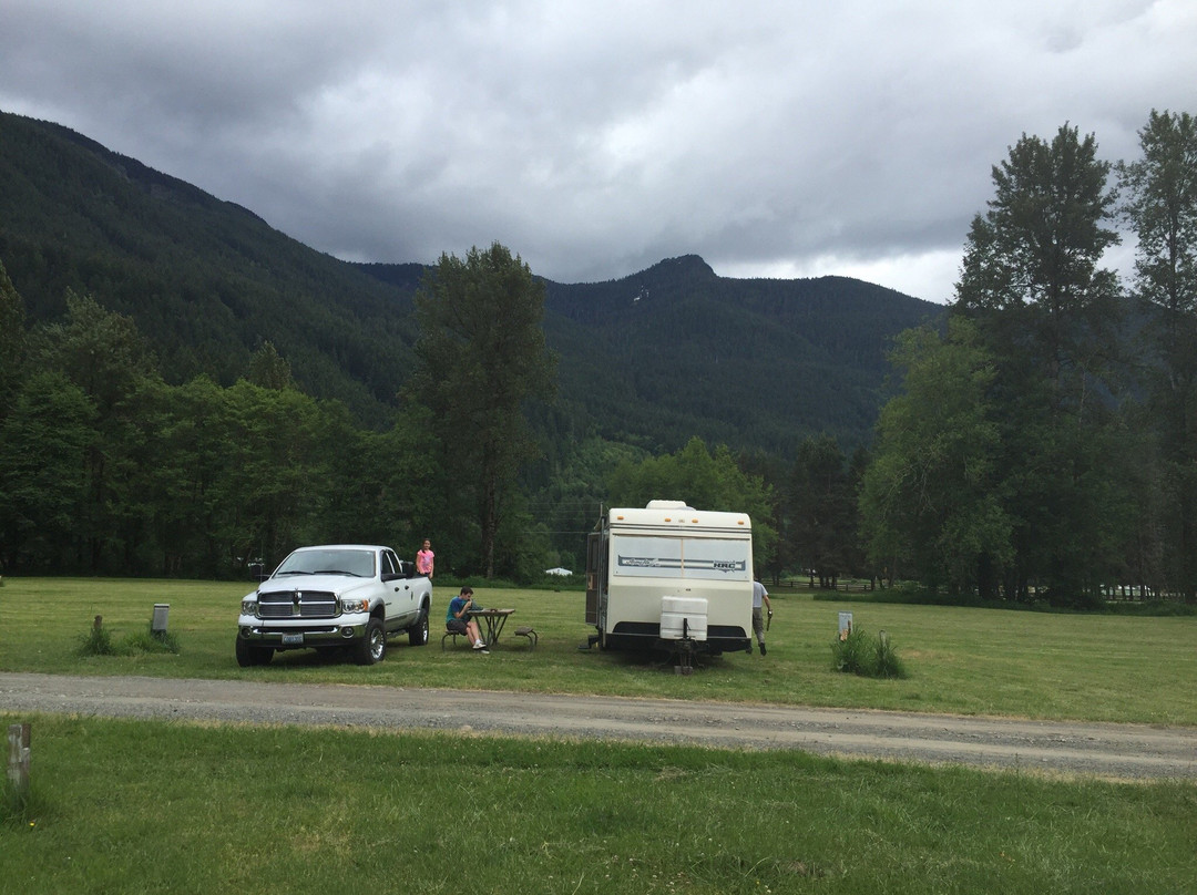Cascade Peaks Premier RV & Golf Resort