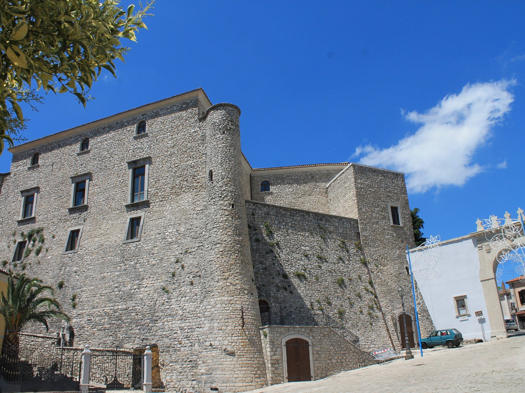 Castello della Leonessa-Montemiletto必去景点