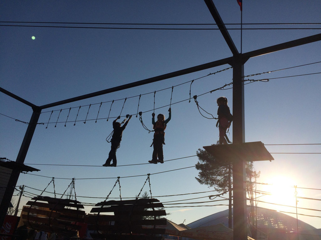 Rope park & Rock-climbing wall Mishkin park-索契必去景点