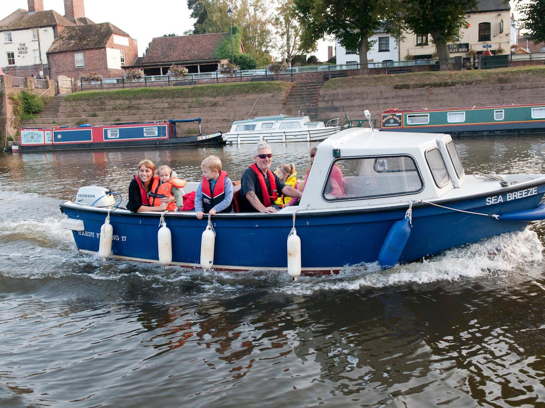 Severn Expeditions Day Boat Hire景点图片