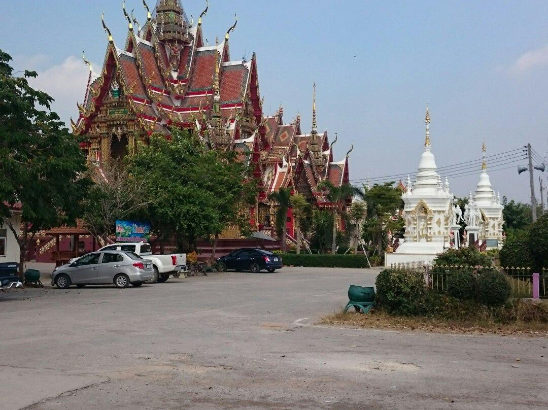 Wat Sri Uthumporn景点图片