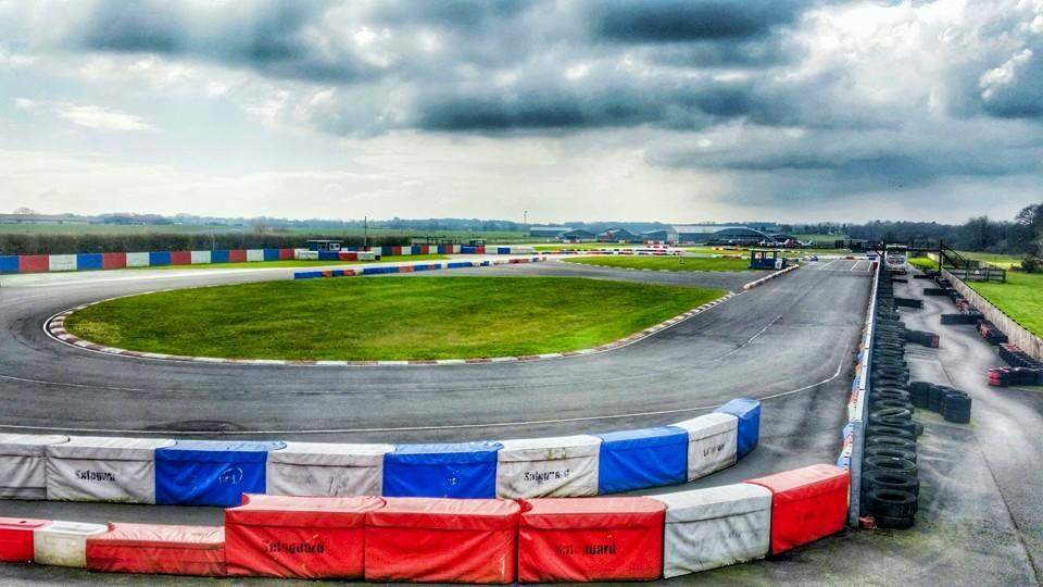 Mansell Raceway景点图片