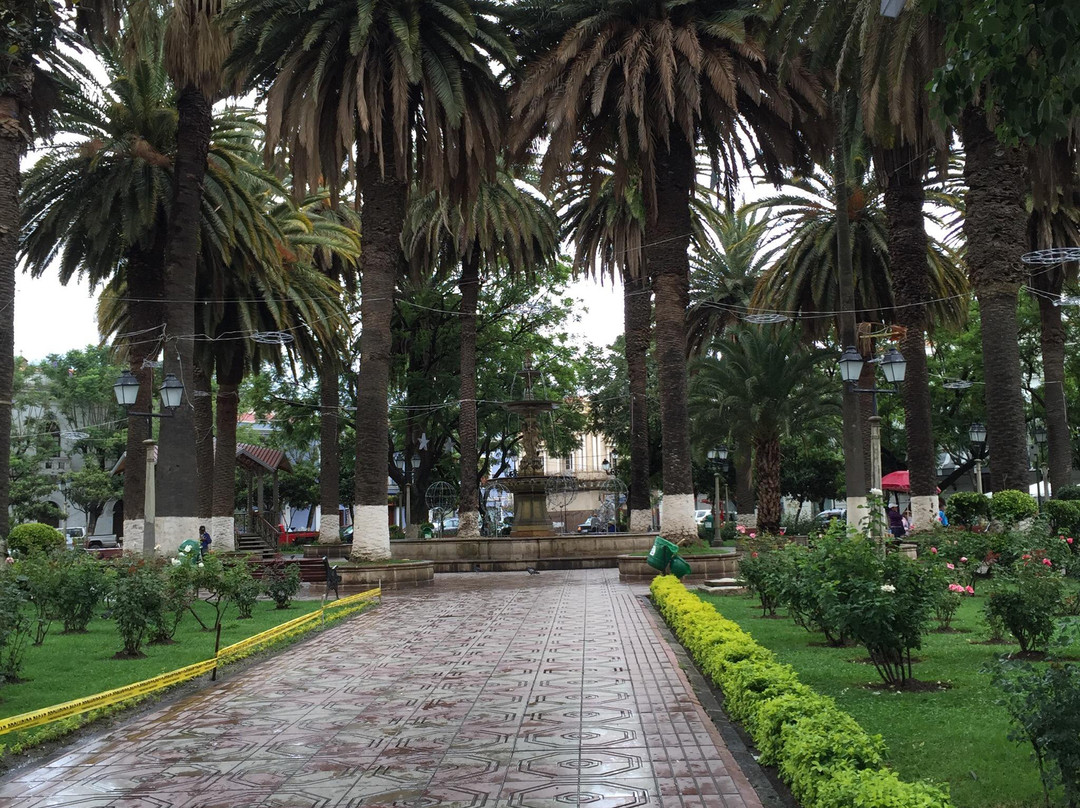 Plaza Luis de Fuentes-塔里哈必去景点
