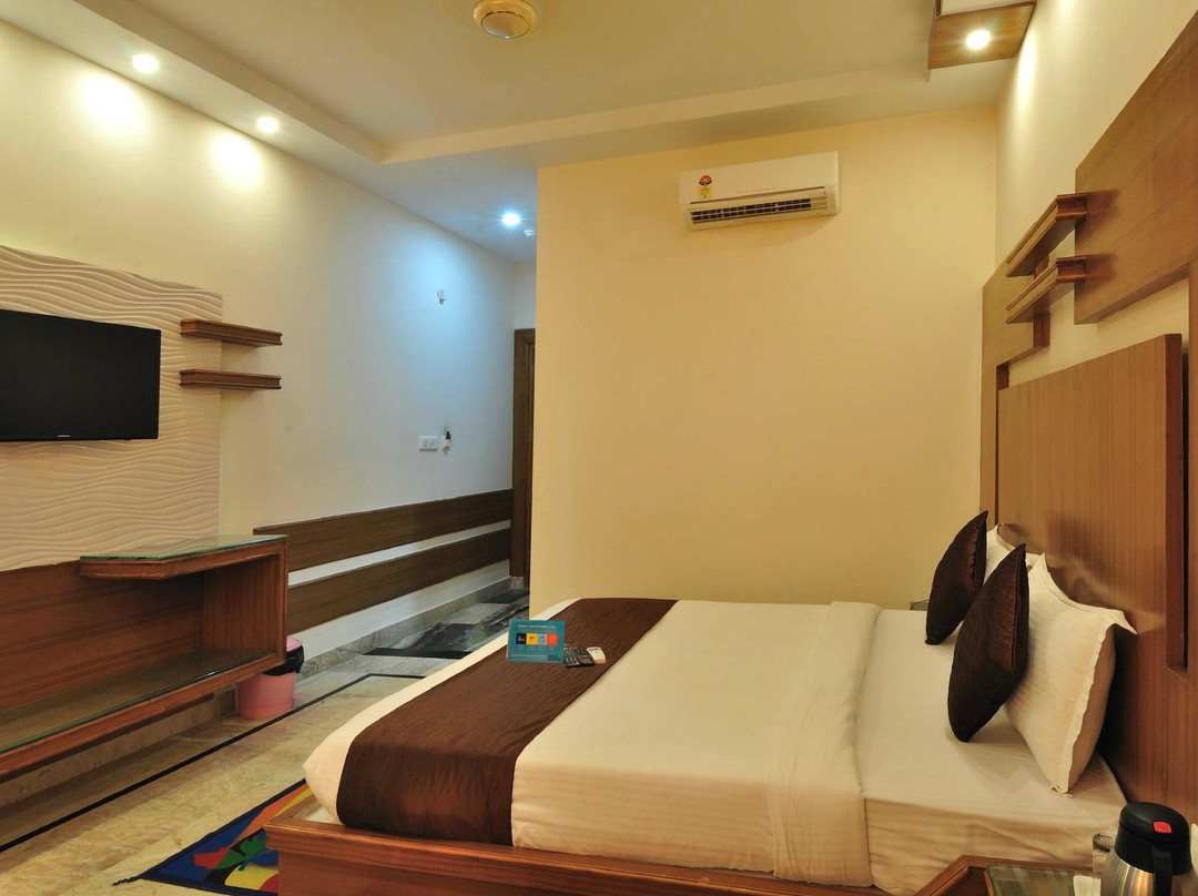 Hotel Basera Brij Bhoomi主图