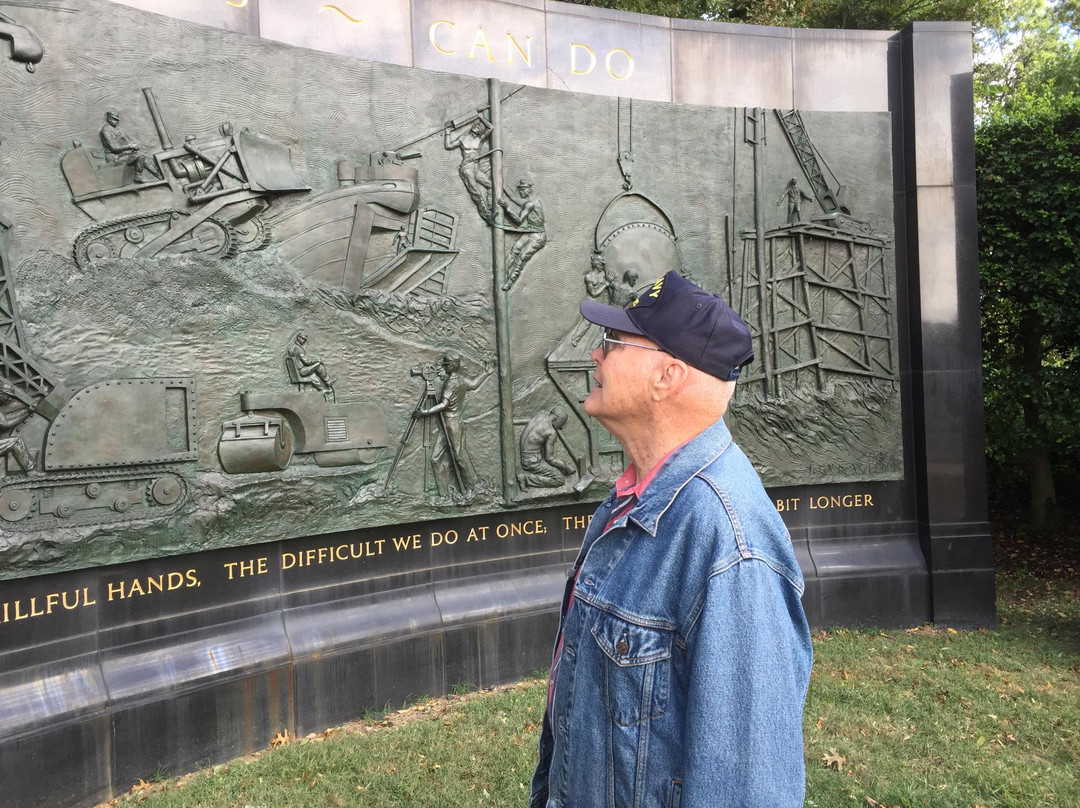 Seabee Memorial-阿灵顿必去景点
