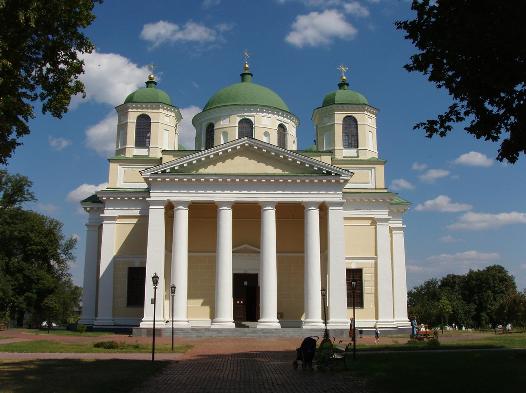 Our Savior and Transfiguration Monastery-Novhorod-Siverskyi必去景点