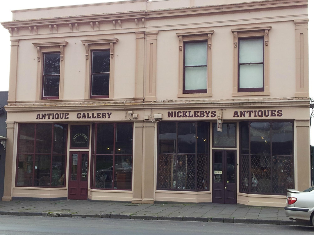 凯尼顿旅游景点-Nickleby's Antiques