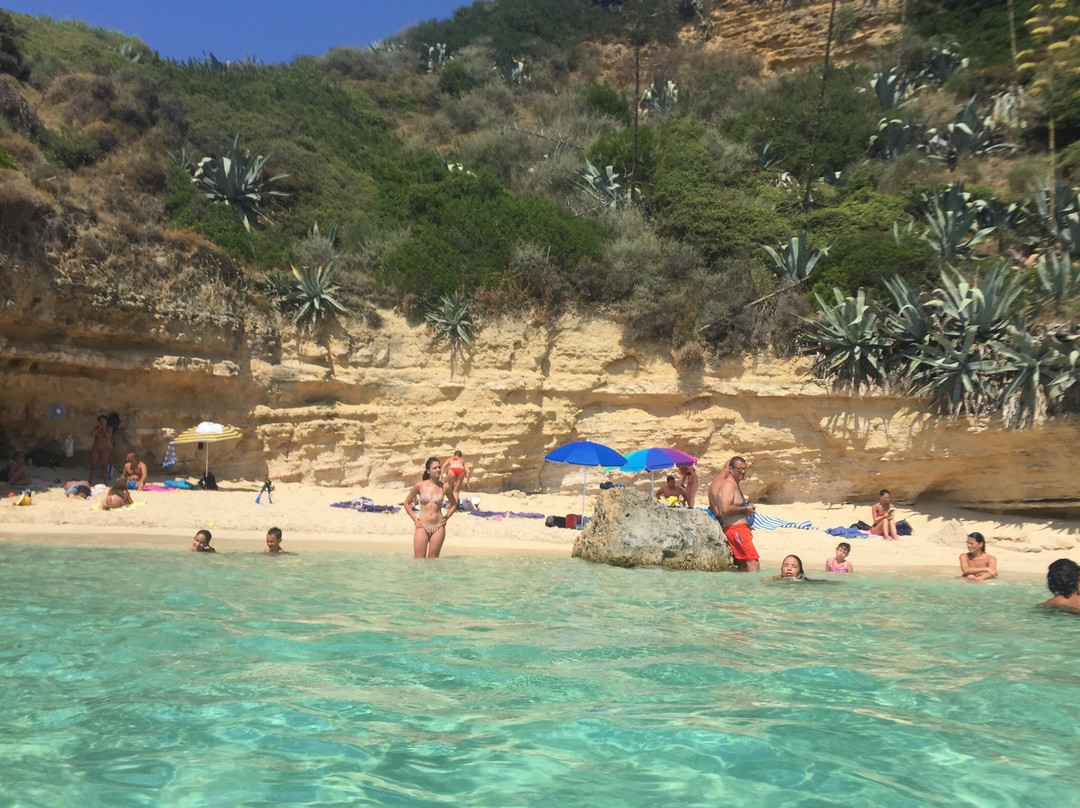 Pessada Beach-凯法利尼亚岛必去景点