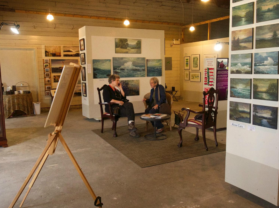 Yarmouth Waterfront Gallery-Yarmouth必去景点