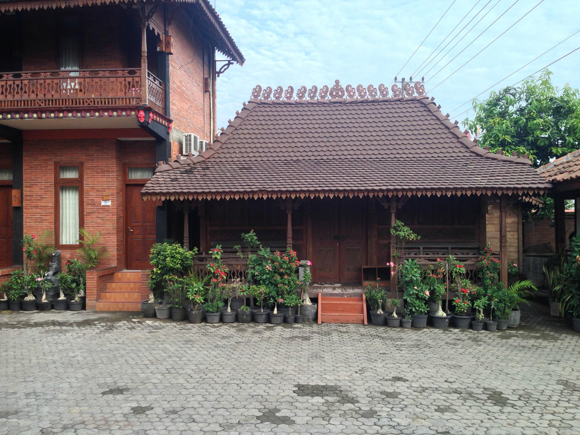 Grand Djoglo Kalitidu Hotel-浴室