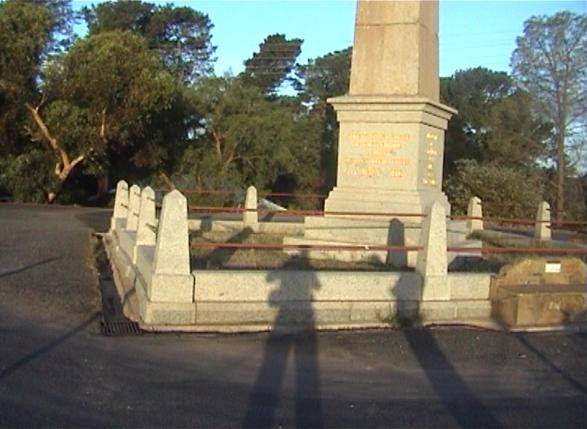 Burke & Wills Memorial-Castlemaine必去景点