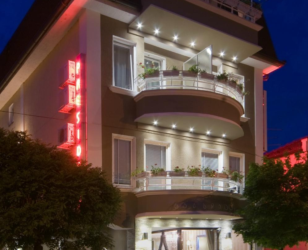 Garni Hotel President de Luxe
