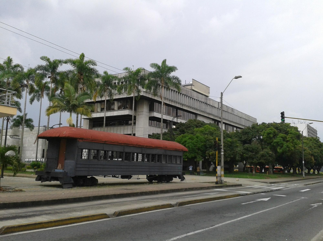 Estacion del Ferrocarril-佩雷拉必去景点