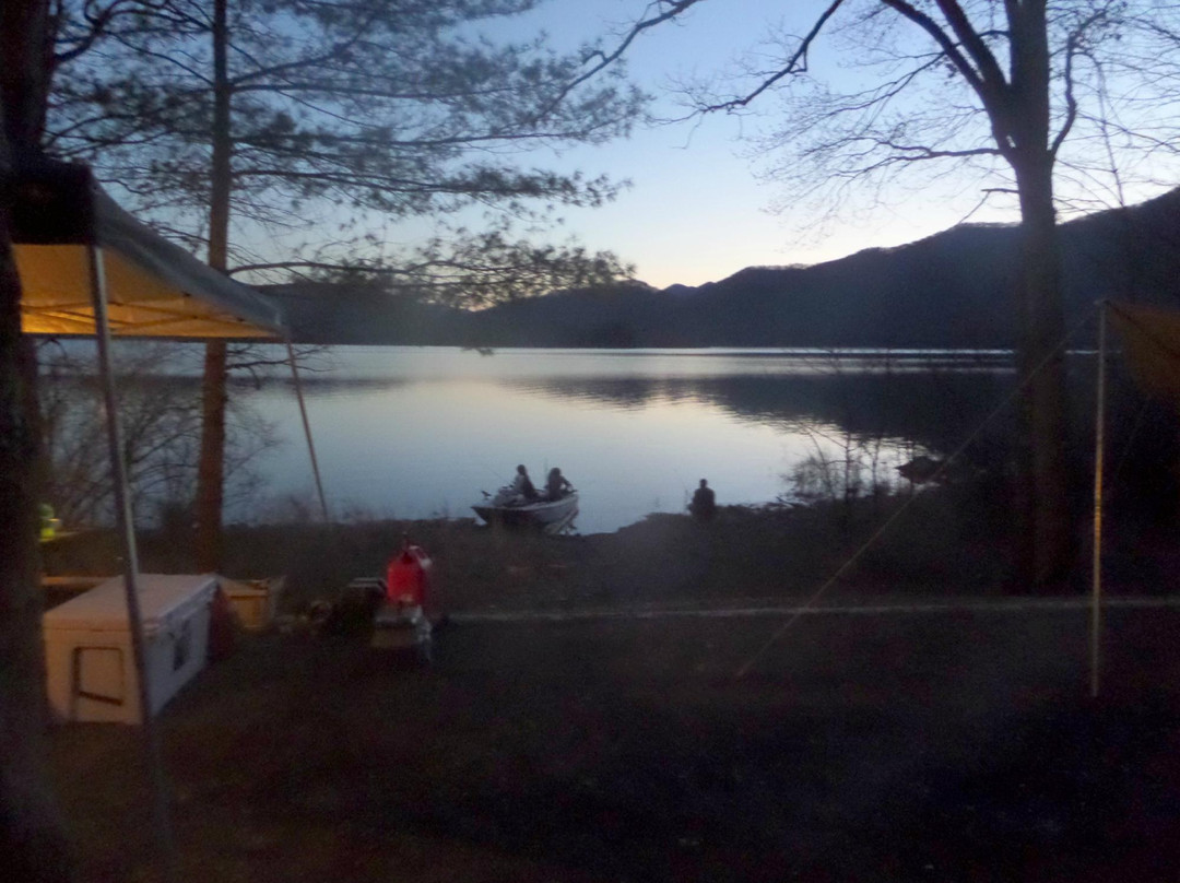 Bolar Mountain Recreation Area-Warm Springs必去景点