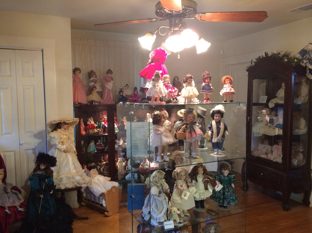 Granbury Doll House Inc景点图片