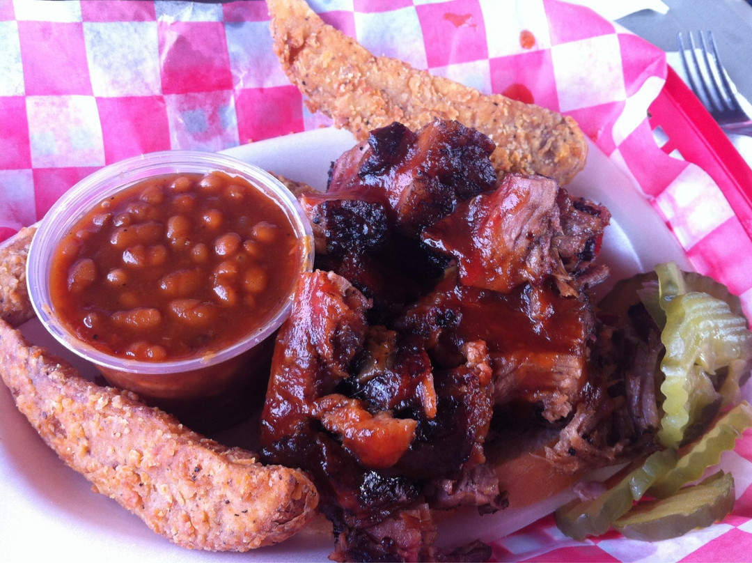 B B's Lawnside Bar-b-que