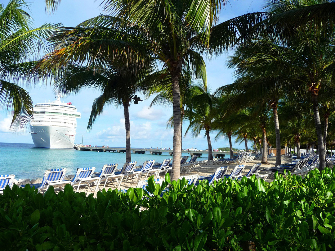 Grand Turk Cruise Center-Cockburn Town必去景点