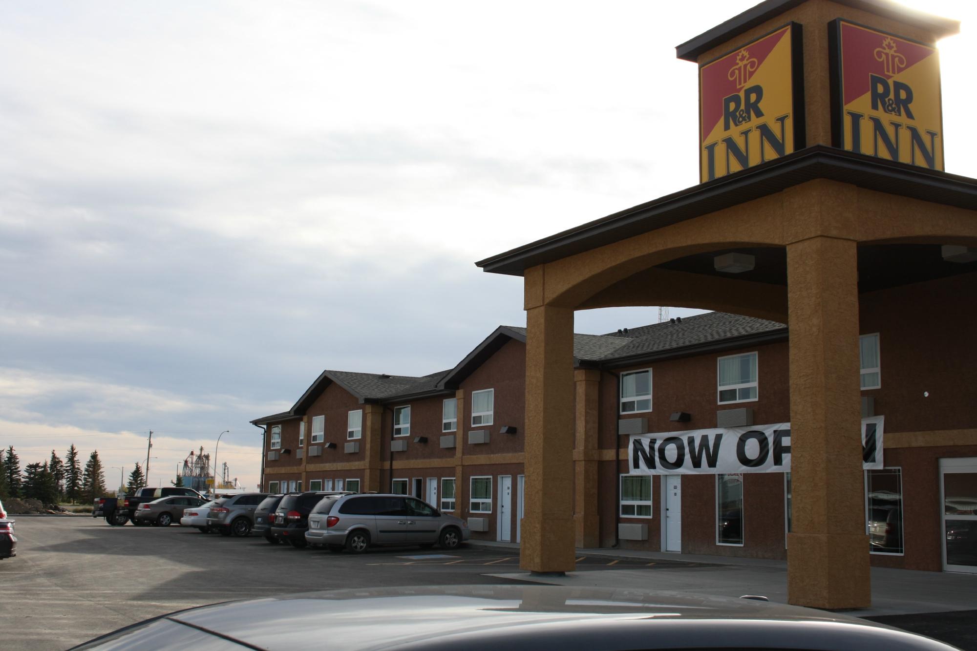 R & R Inn Motels-官方