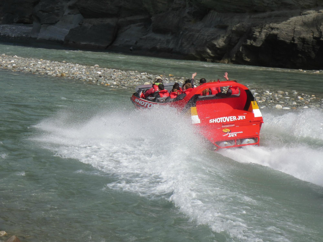 喷射快艇-皇后镇必去景点
