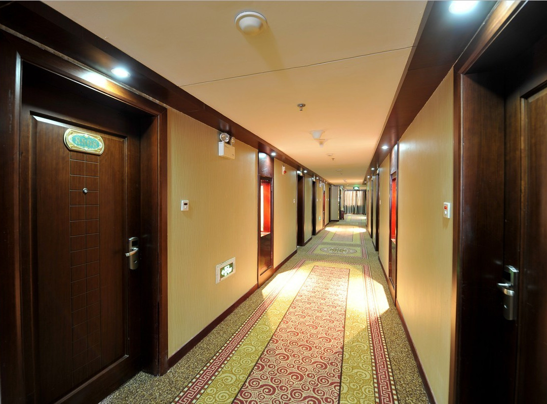 无锡南长街塘南路亚朵酒店主图