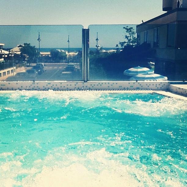 Piscina Caesar Riscaldata-切塞纳蒂科必去景点