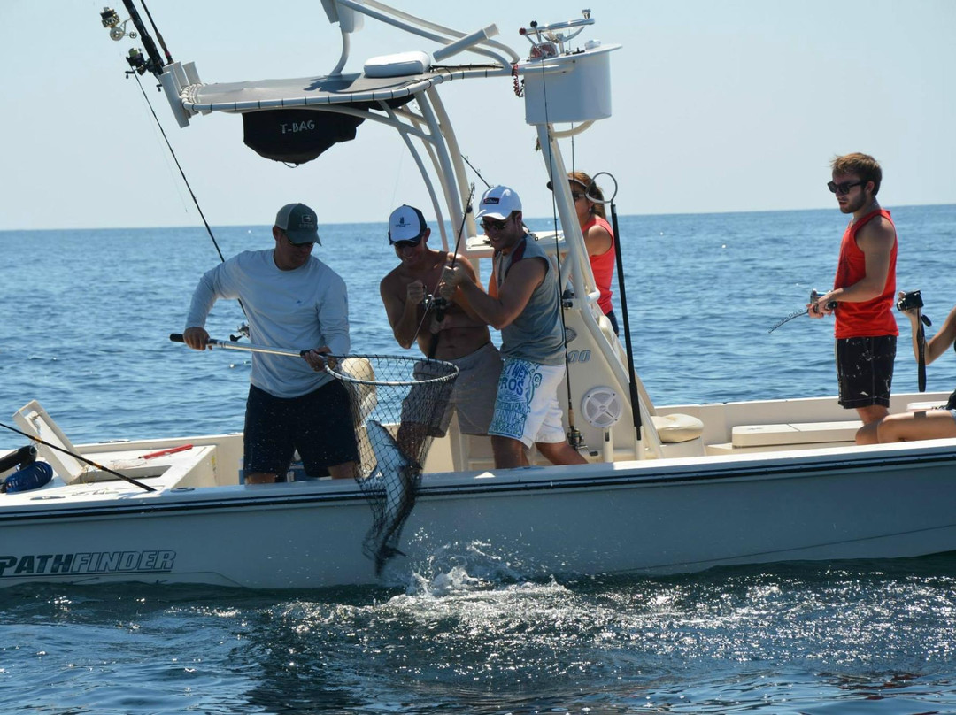 PENSACOLA FISHING CO.-纳瓦拉必去景点