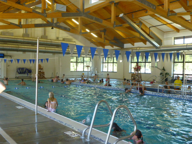 Sunriver Homeowners Aquatic & Recreation Center-太阳河必去景点