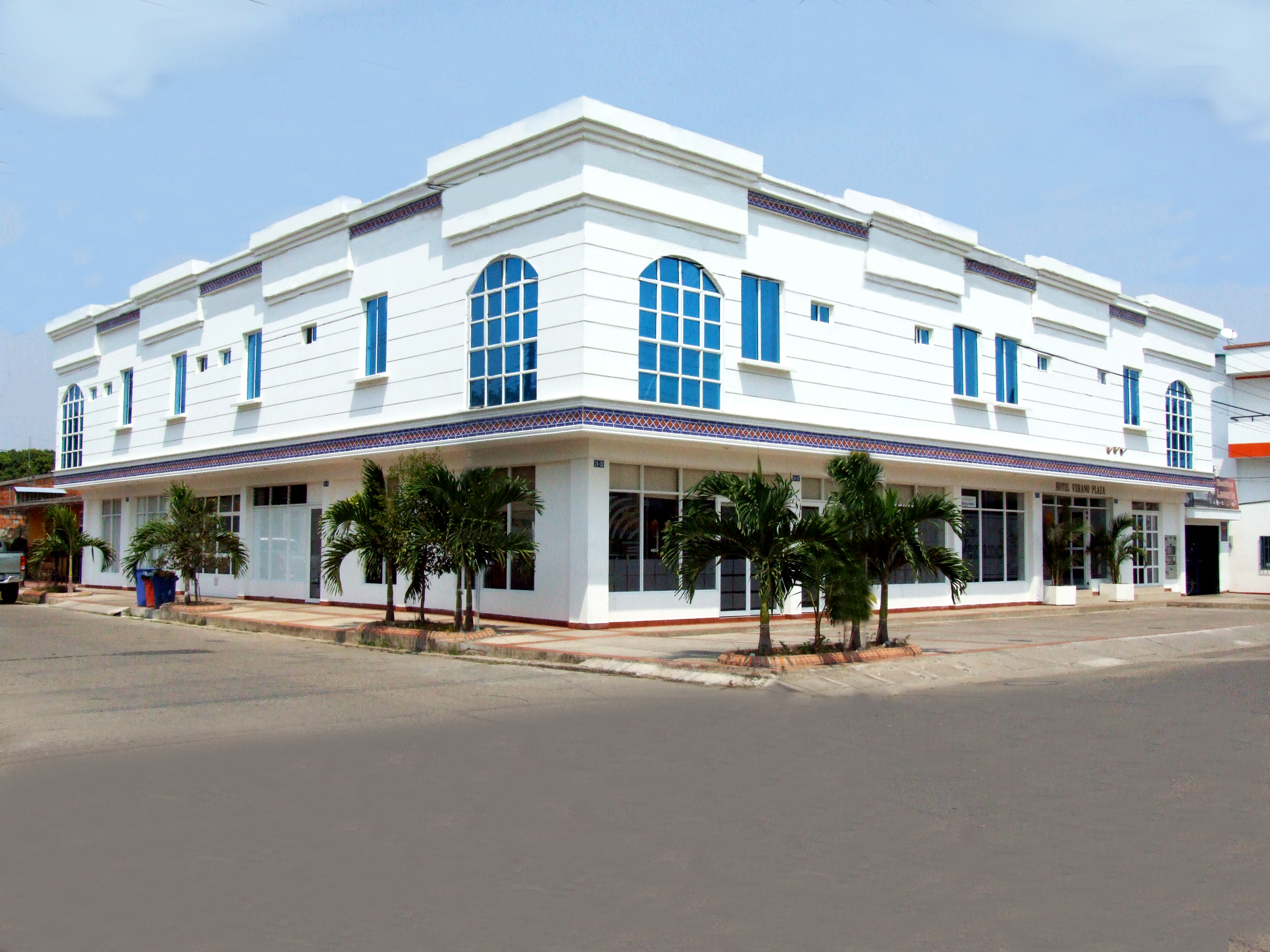 Hotel Verano Plaza-官方