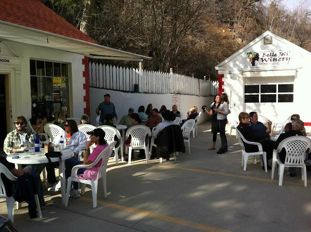 Belle Joli Winery Tasting Room-戴德伍德必去景点