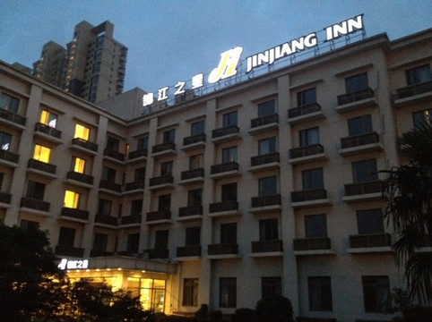 锦江之星安亭地铁站酒店主图