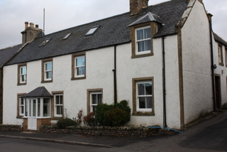 Monach House-官方