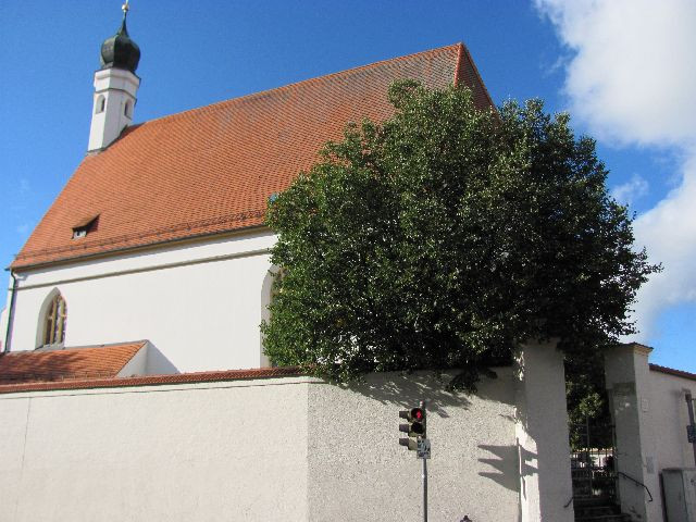 Friedhofskirche St. Michael景点图片