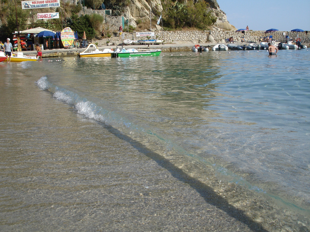 Sant'Andrea Beach景点图片