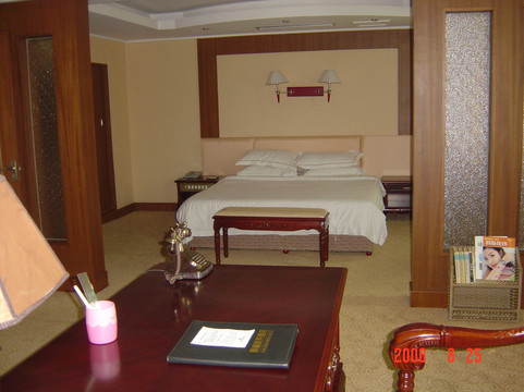 翰林商务酒店主图