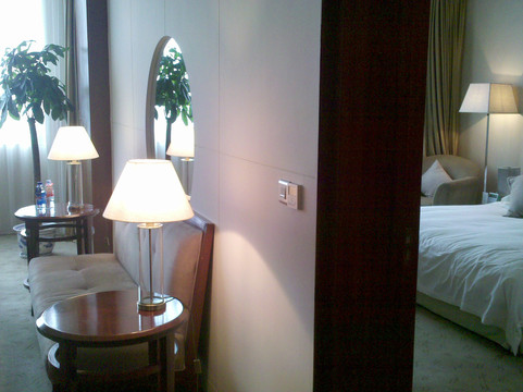 成都凯宾斯基饭店主图