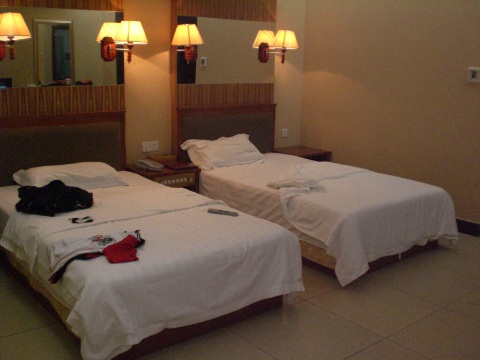 高滩温泉酒店-客卧