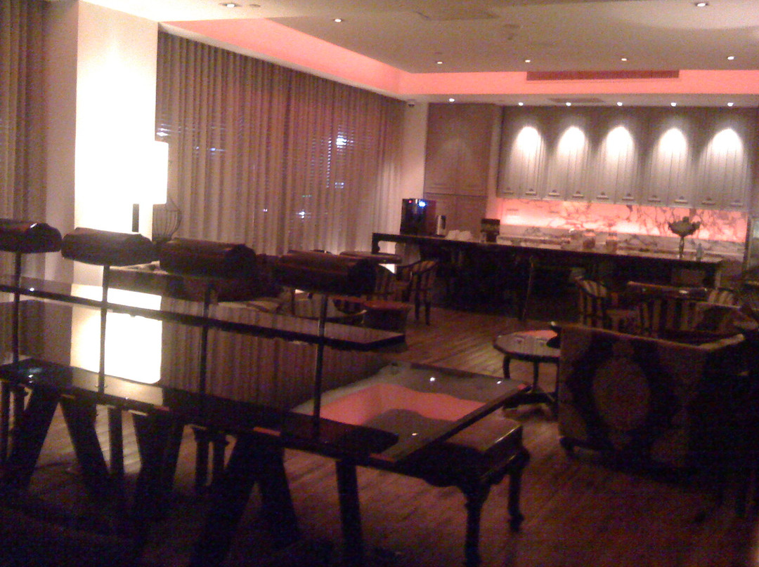 景莱酒店·不舍（上海人民广场南京西路地铁站店）主图