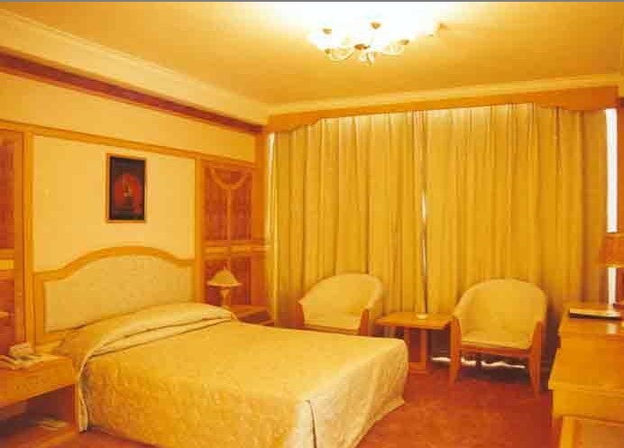 欧西尼亚商务酒店主图