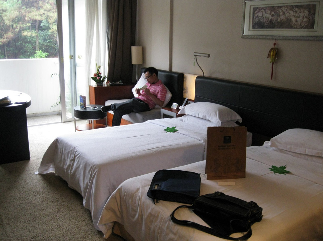 普瑞温泉酒店主图