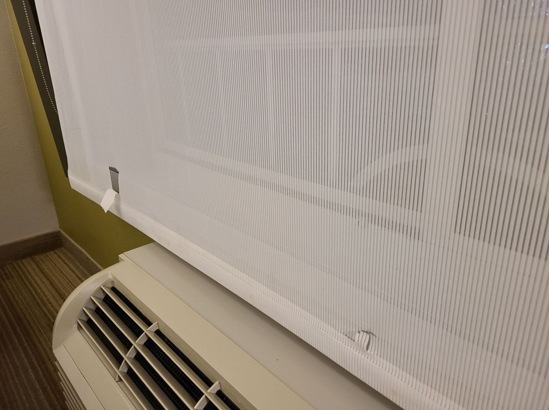 北斯巴达伯格快捷假日&套房酒店主图