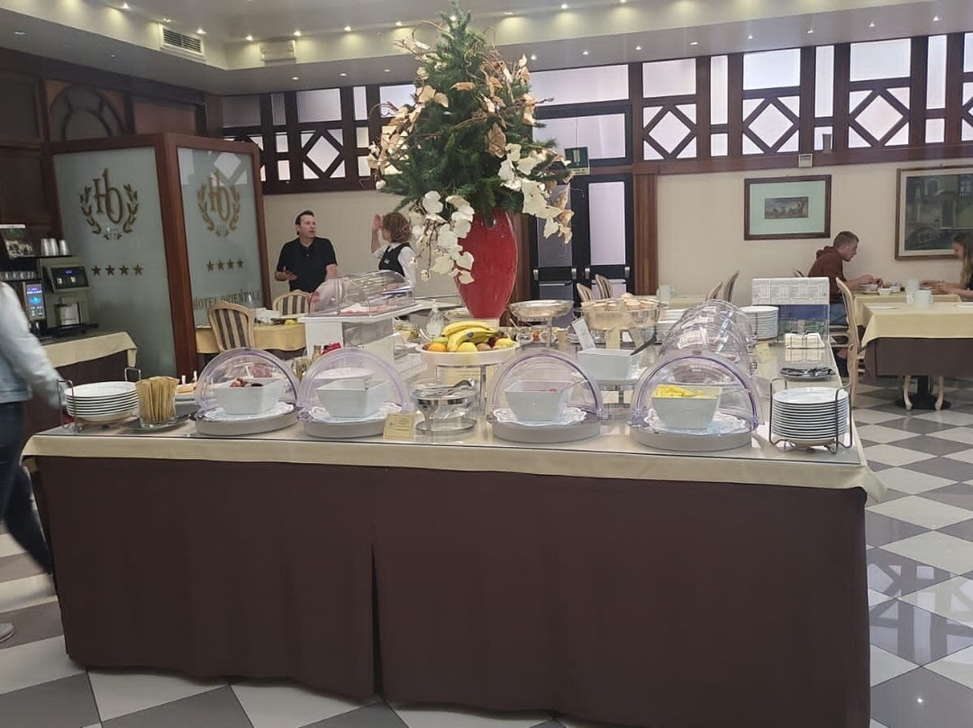 东方酒店主图