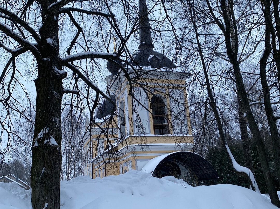 Church of the Life-Giving Trinity in Martemyanovo