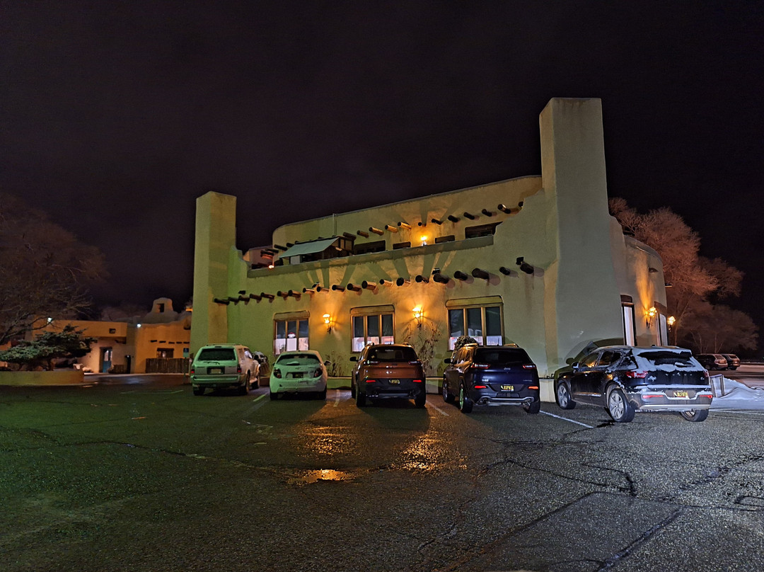 Sagebrush Inn & Suites主图