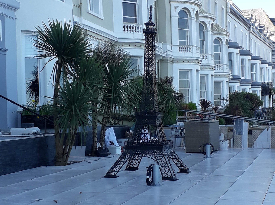 蒂奈达勒酒店主图