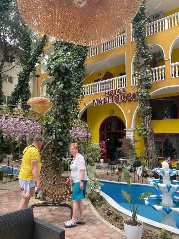 玛里罗比特酒店-旅行者